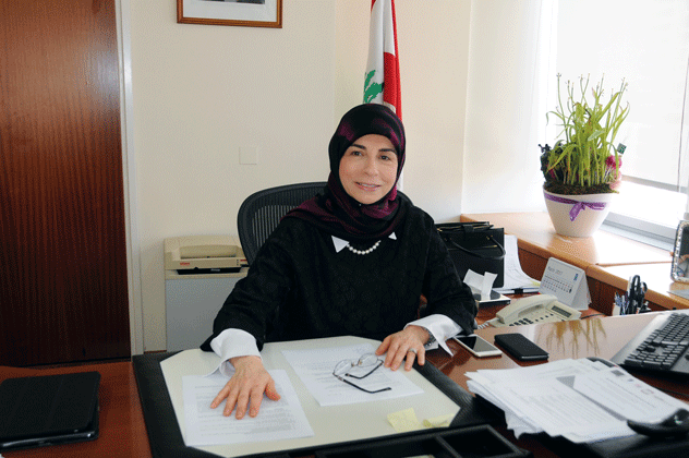 الشؤون الاجتماعية والتطوير الاداري اللبنانية تؤكد على ضرورة وضع دراسة من قبل المؤسسات الدينية لفهم سلوكيات التطرف والإرهاب (استمع)