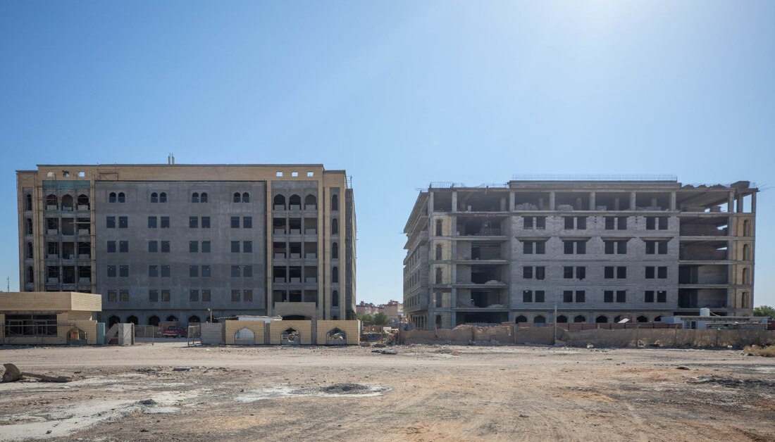 قسم المشاريع الإستراتيجية في العتبة الحسينية يعلن عن مواصلة أعماله الإنشائية بمشروع (مجمع الوارث) لإيواء فاقدي الرعاية والتأهيل المجتمعي في كربلاء.