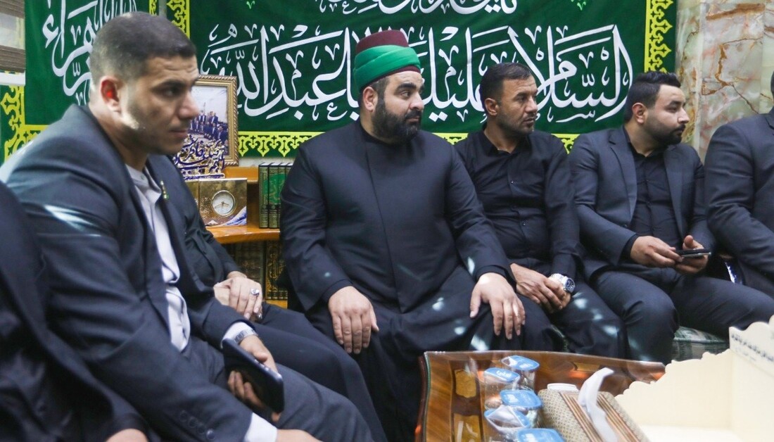 بالصور.. ممثل المرجعية الدينية العليا يستقبل وفد العتبة الحسينية العائد من إيران بعد اتمام مهمتهِ الإنسانية