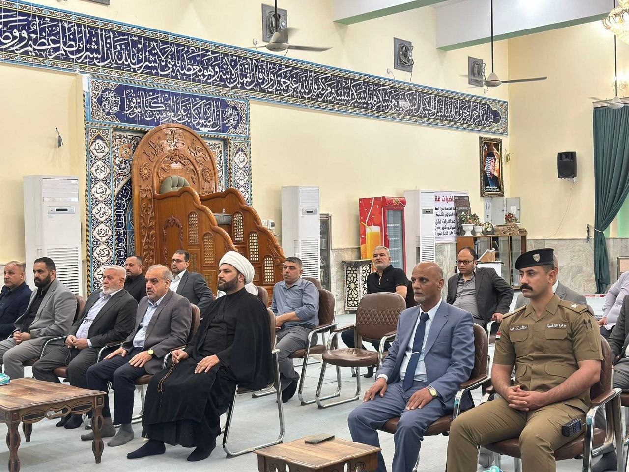 بابل .. إقامة ندوة توعوية في مزار العلماء الأربعة خاصة بقضايا الأسرة وأهمية الإهتمام بها