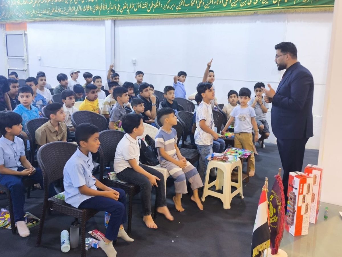 افتتاح برنامج "أحباب الحسين" (عليه السلام) بمشاركة 100 طفل في الديوانية