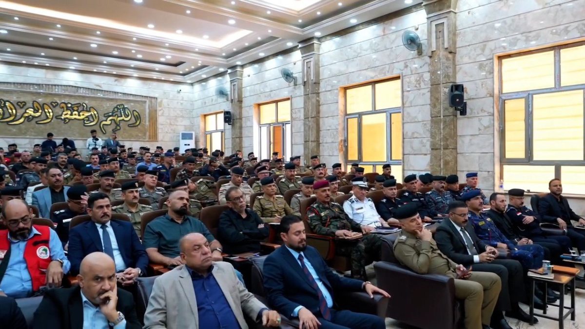 ذي قار تعقد مؤتمراً أمنياً وخدميا موسعاً استعدادا لتأمين لزيارة الأربعين