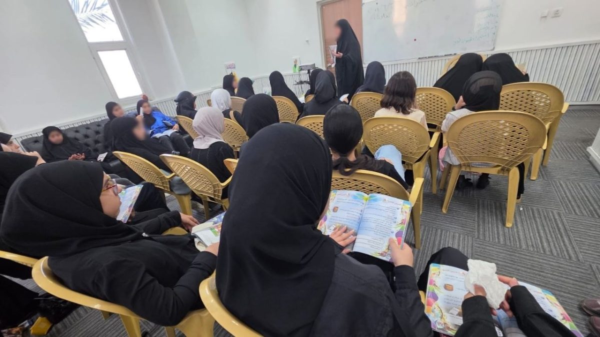 ضمن برنامجه الثقافي الصيفي .. مركز بسماية التابع إلى العتبة الحسينية يواصل تقديم دروسه العقائدية للإناث
