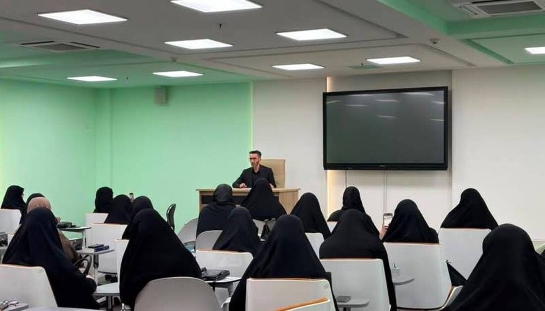 أكاديمية الوارث تطلق فعاليات منتدى المرأة الفاطمية الرابع للقيادة والإستراتيجية