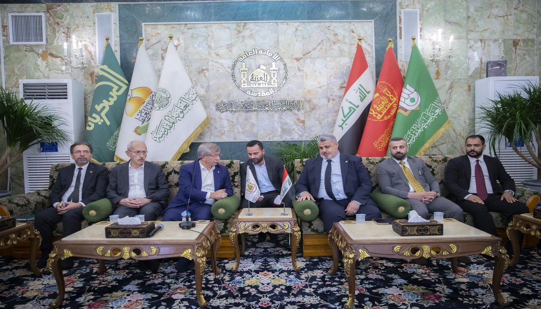 من إسطنبول إلى كربلاء.. الرئيس التركي السابق أحمد داود أوغلو يزور العتبة الحسينية المقدسة