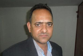 5d10cb53d3c68.jpg