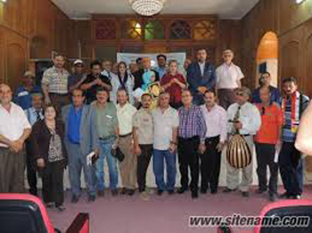 5d11f2cb19bbc.jpg