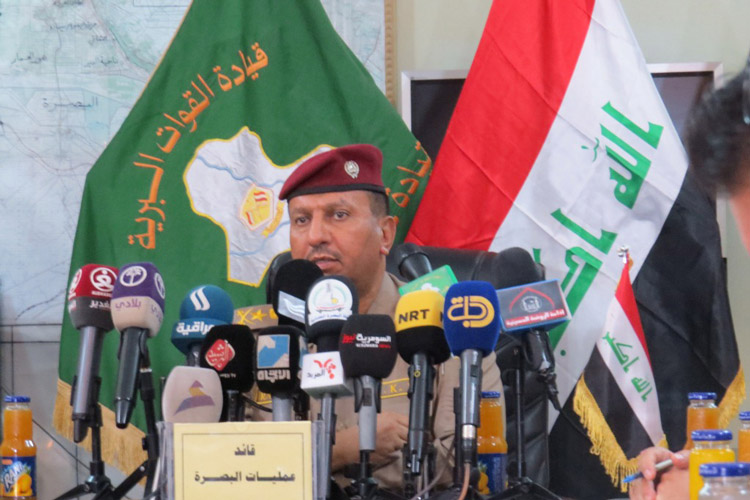 قائد عمليات البصرة الجديد يعلن القبض على عصابات متخصصة ببيع الاسلحة والمخدرات(تقرير صوتي ومصور)