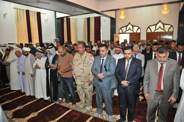 اقامة صلاة موحدة بين الشيعة والسنة بمسجد المدينة في المسيب (تقرير صوتي ومصور)