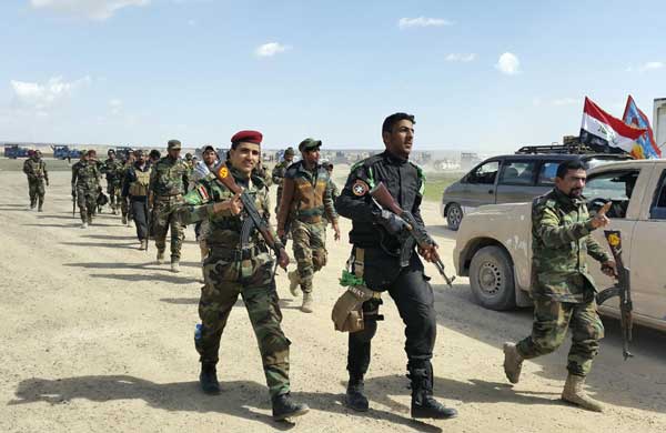 ابطال الحشد الشعبي يسقطون طائرة مسيرة تابعة للكيان الارهابي بتلال حمرين