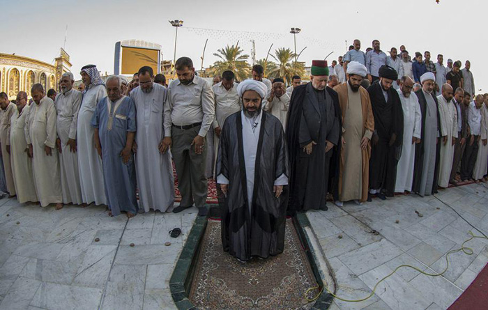 خطيب صلاة العيد في كربلاء/ الفساد بدأ بالاعتداء على الاموال العامة