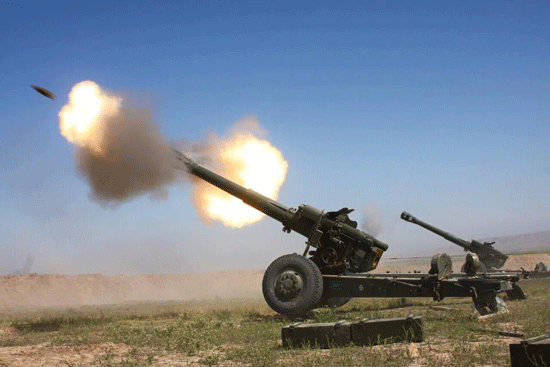 مدفعية الشرطة الاتحادية تقصف مقرات الدواعش في مطار الموصل الدولي  تمهيدا لاقتحام المدينة