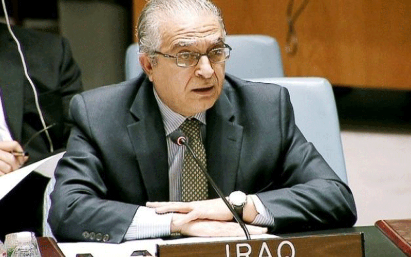 وزير الخارجية محمد الحكيم يتلقى اتصالا هاتفيا من نظيره الايراني