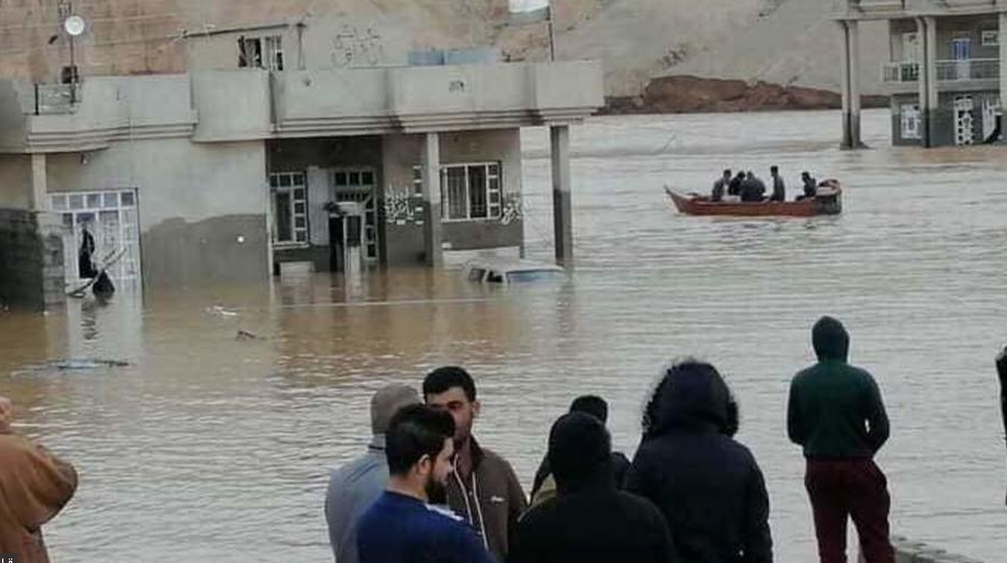 فيضانات قوية وسيول جارفة  تسبب وأضرار مادية جسيمة وإغراق بعض القرى