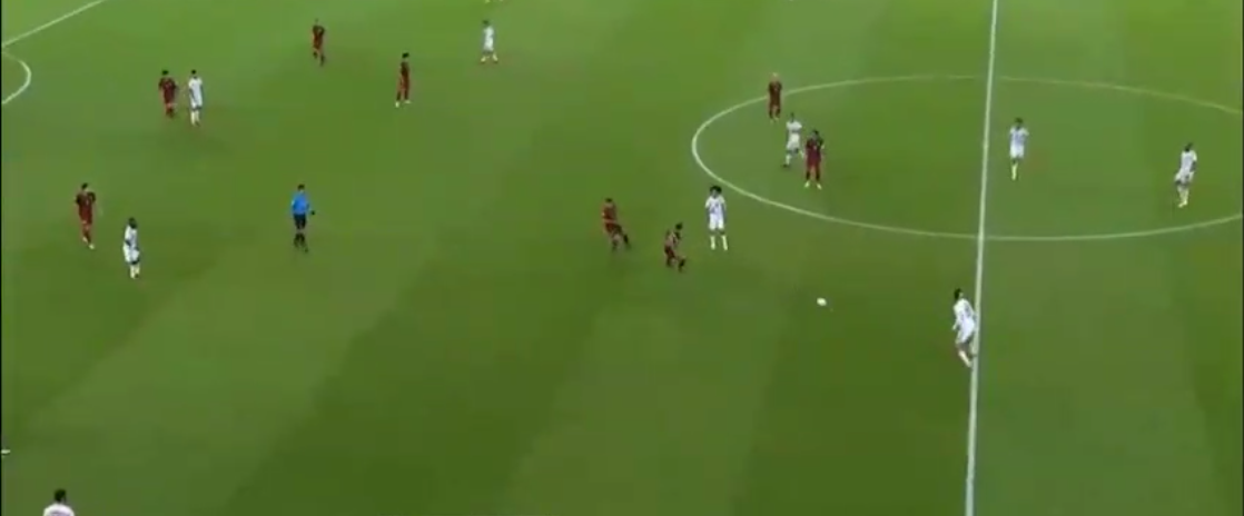 التعادل الايجابي يحسم مواجهة الامارات والبحرين ويتأهلان سويا الى دور الـ16