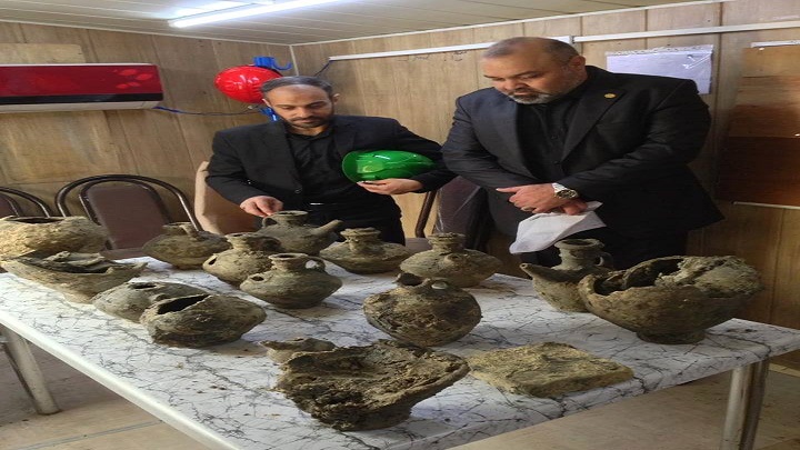 العتبة الحسينية تعثر على  قطع فخارية في مشروع صحن العقيله (ع) تعود لسبعمائة عام (صوت)