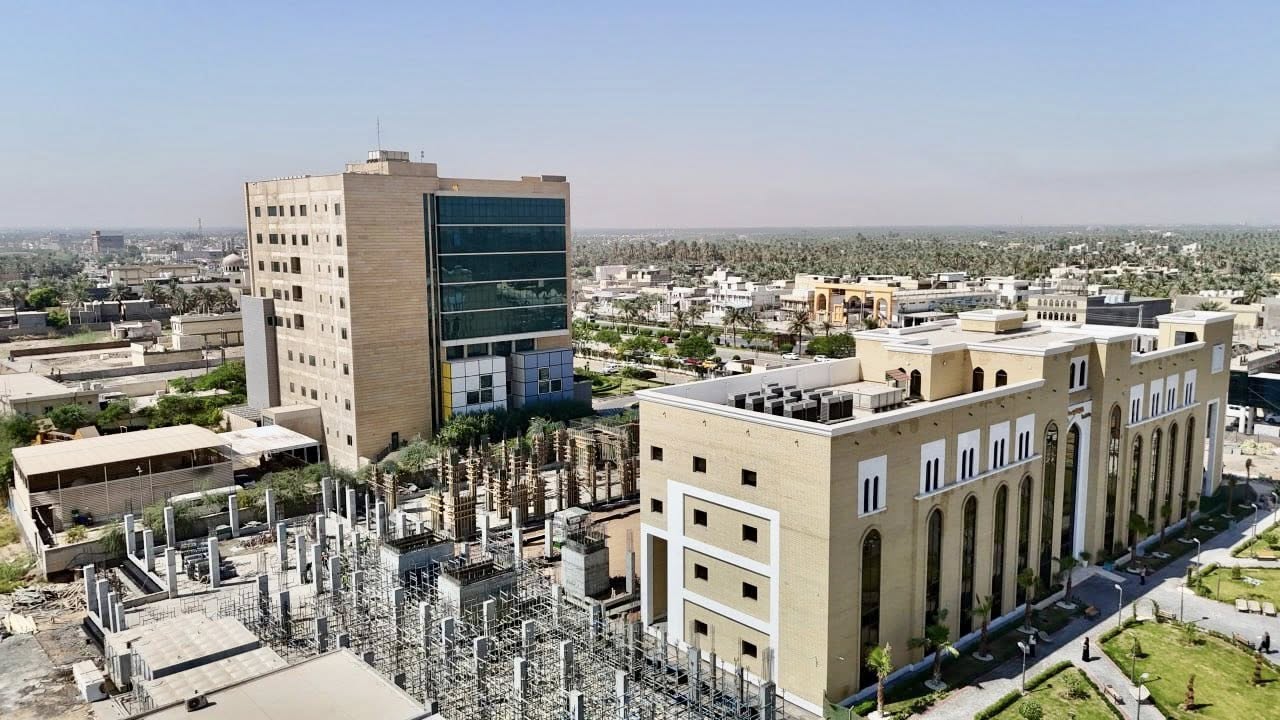 قسم المشاريع الاستراتيجية التابع للعتبة الحسينية المقدسة تواصل أعمال مشروع بناية كلية الهندسة وتكنولوجيا المعلومات