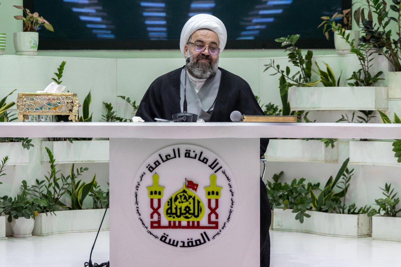 العتبة الحسينية المقدسة تحتضن ندوة ثقافية حول تعظيم المقدسات ومنع الإساءة للذات الإلهية في كربلاء