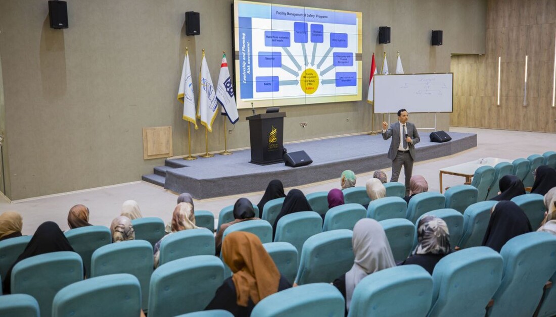 بالتعاون مع قسم إعلام العتبة الحسينية .. جامعة السبطين عليهما السلام تنظم ورشة لتعزيز السلامة المهنية والوقاية من المخاطر