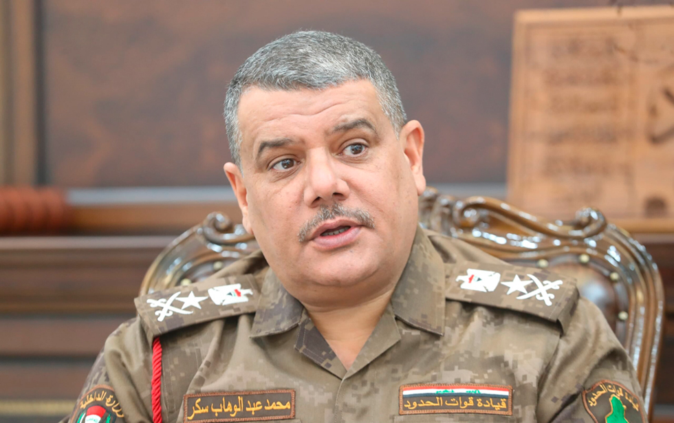 قائد قوات الحدود .. شرطة الكمارك تمارس دورا مهما في حفظ امن البلد