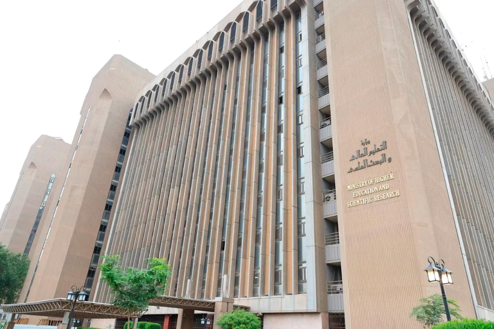 وزارةُ التعليمِ العالي تعلن عن إطلاق التقديم الإلكتروني إلى الدراسات العليا للعام الدراسية 2025-2026