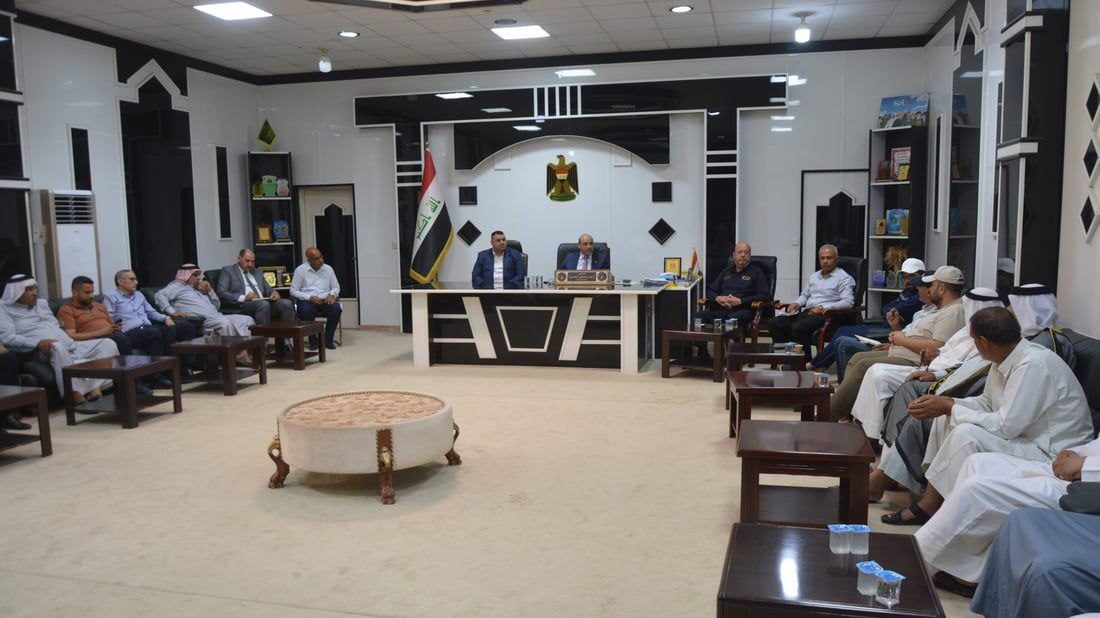 استعدادا لاستقبال شهر محرم... الحكومة المحيلة في قضاء بلد تعقد مؤتمرا موسعا مع اصحاب المواكب  الحسينية