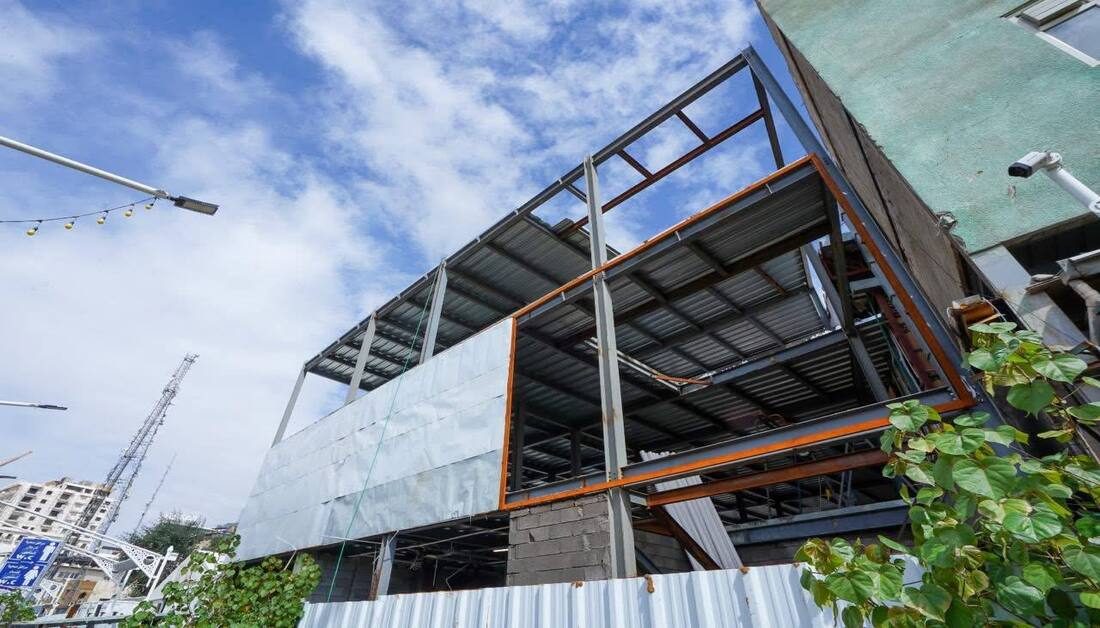 قسم المشاريع الهندسية في العتبة الحسينية يعلن مواصلة العمل بمشروع طوارئ مستشفى السفير الجراحي