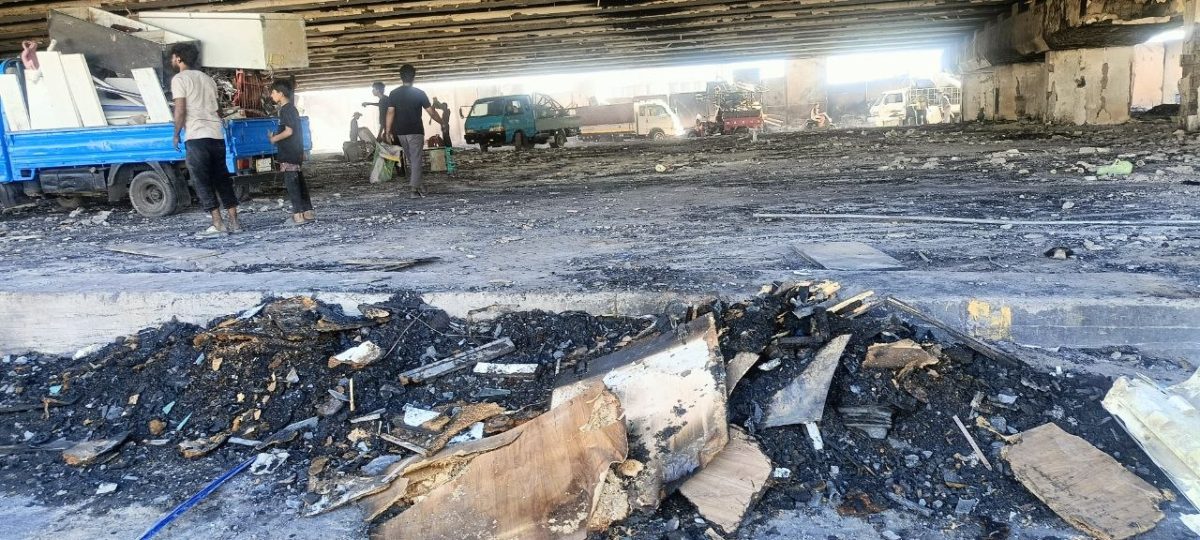 بغداد تشهد حريق يلتهم عددا من المحال التجارية بسوق النهضة