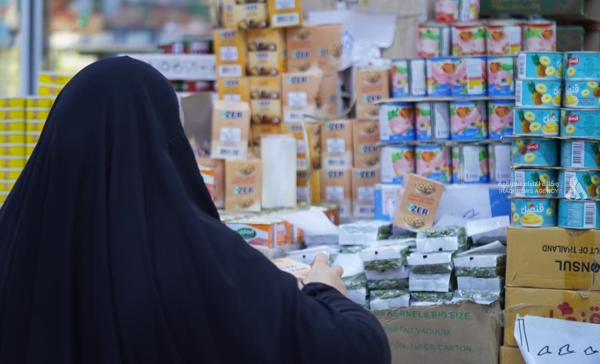 التجارة تعلن انطلاق تجهيز مفردات السلة الغذائية للمواطنين