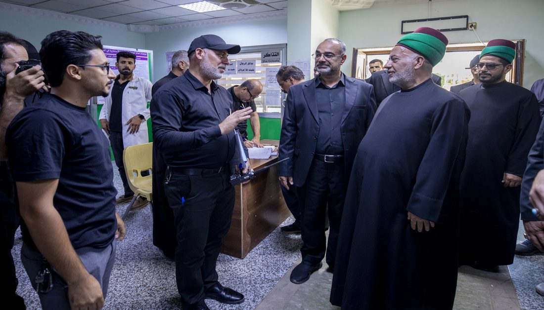 نائب الأمين العام للعتبة الحسينية يتابع ميدانيا جودة الخدمات المقدمة في مدينة الإمام الحسن (عليه السلام) للزائرين