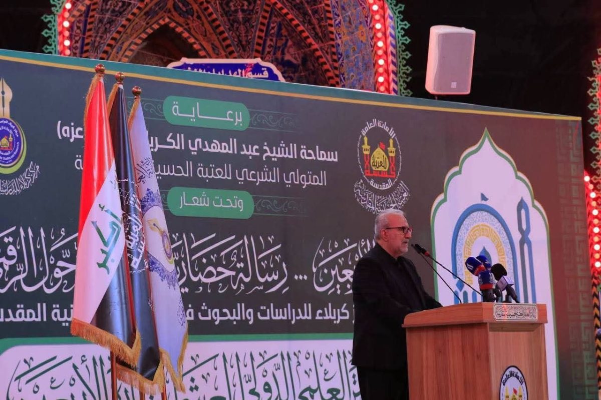 امين عام العتبة الحسينية المقدسة يؤكد خلال مؤتمر زيارة الاربعين ضرورة ان تكون الافكار التي يطرحها المفكرون والباحثون بالمؤتمر قائمة على الانسانية