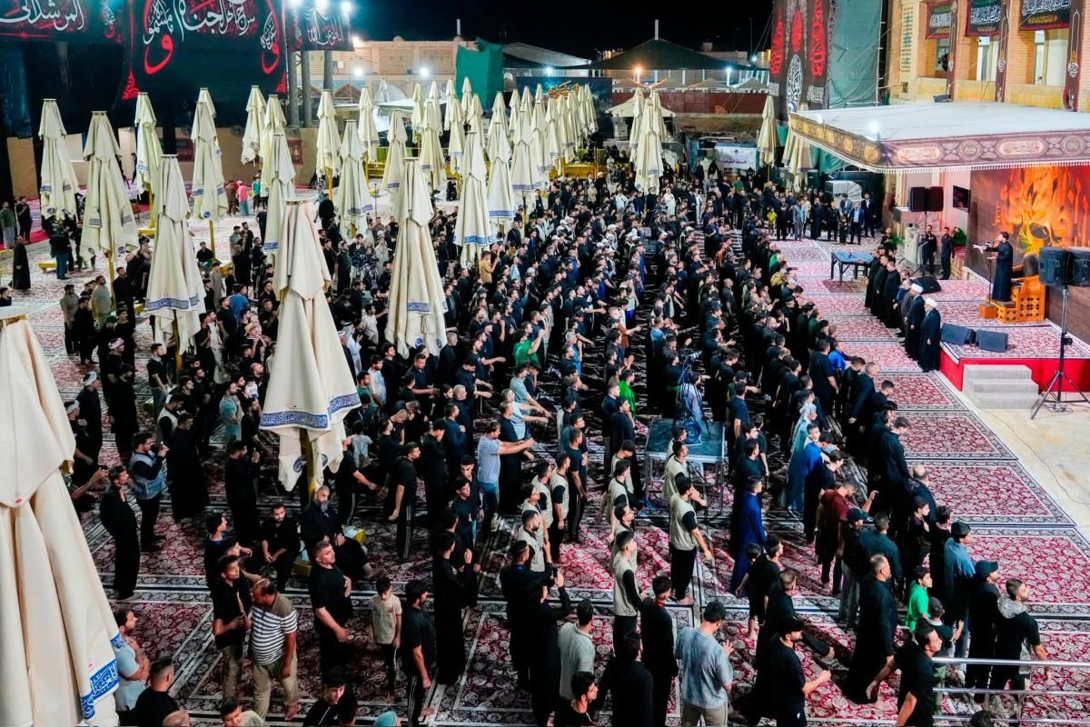 حزنٌ يجدد الوفاء للإمام المظلوم .. انطلاق مواكب العزاء إحياءً لمصاب الإمام الحسن العسكري عليه السلام