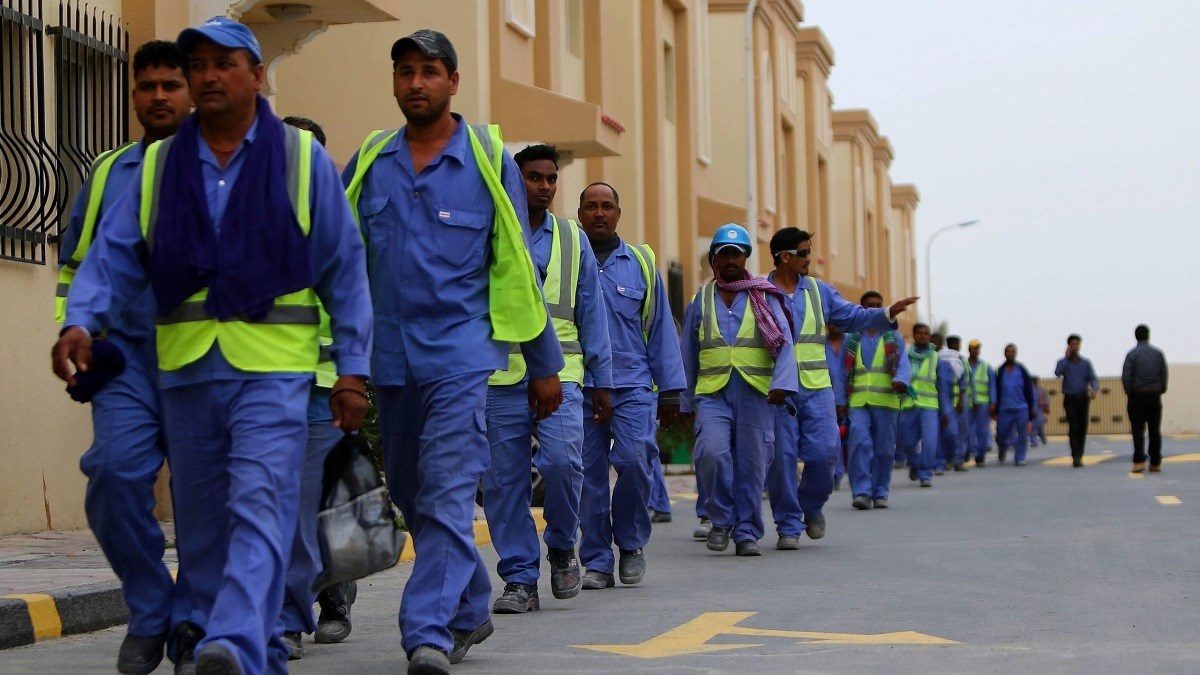 وزارة الداخلية .. حملات تفتيشية مستمرة للبحث عن العمال الأجانب الذين يعملون بصورة غير رسمية