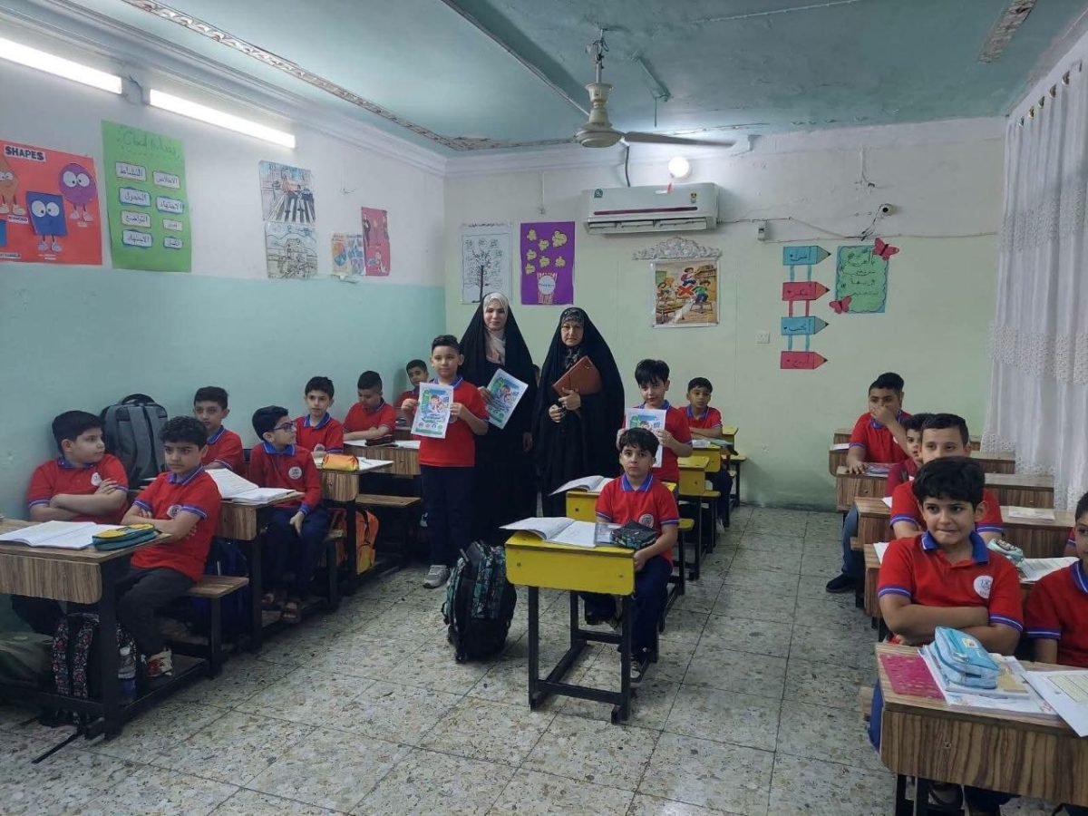 بالتزامن مع بدء العام الدراسي الجديد .. بيئة النجف الأشرف تطلق برامج توعوية للطلبة في المؤسسات التعليمية