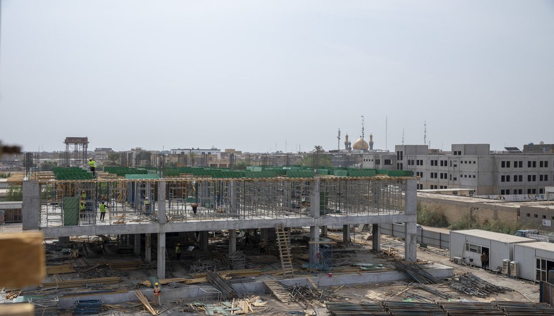 قسم المشاريع الهندسية والفنية في العتبة الحسينية المقدسة يواصل تنفيذ الأعمال في مشروع مجمع مدارس الأيتام في قضاء القاسم بمحافظة بابل